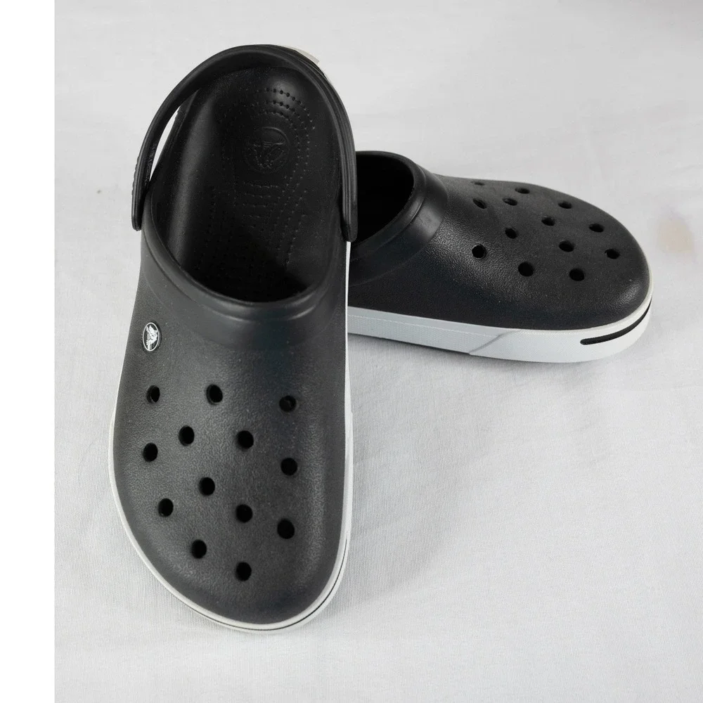 Crocs Crocband Clogs Mens 10 Womens 12 Black Excellent Sporty Slip On Shoes